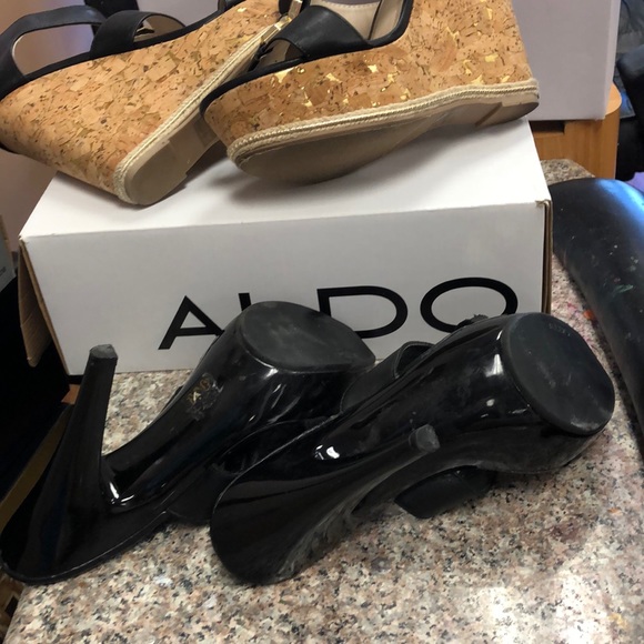 2 Pair Aldo Heels - Picture 5 of 6